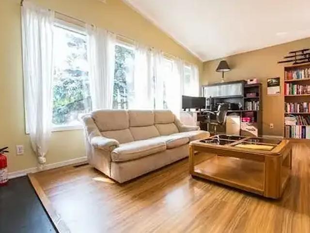 For Rent 3 Bedroom Apartment St. Albert AB DLS104841664
