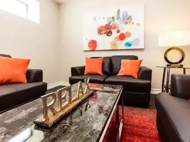 For Rent 3 Bedroom Apartment St. Catharines ON DS89591571