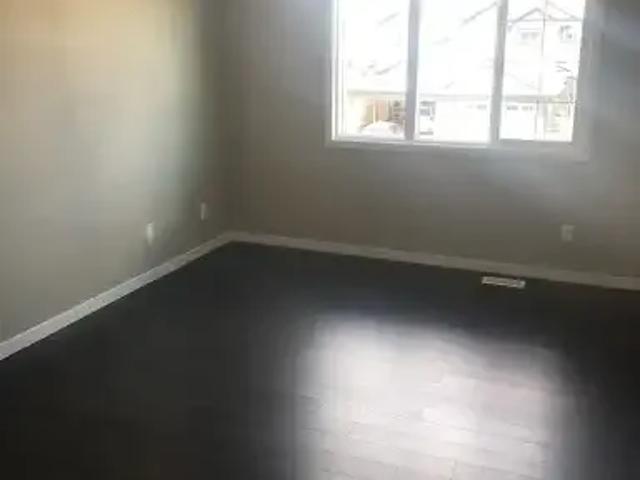 For Rent 3 Bedroom Apartment Stony Plain AB DLS105737852