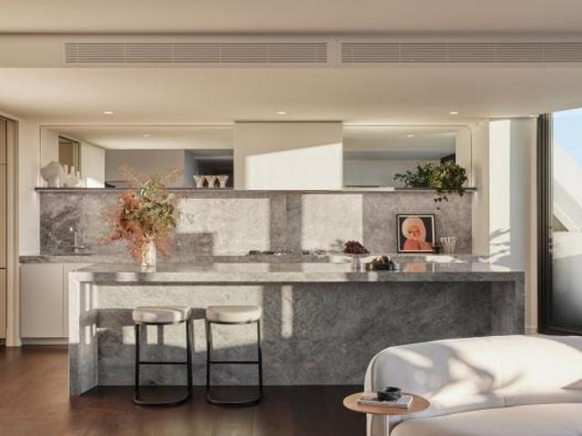 For Rent 3 Bedroom Apartment SOUTH MELBOURNE VIC DS83142886