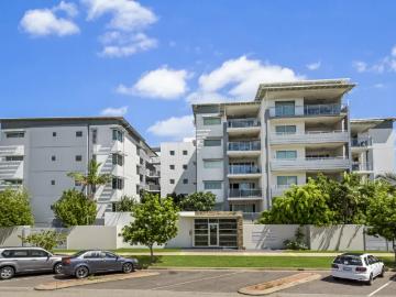 For Rent 3 Bedroom Apartment South Townsville QLD DS102276943