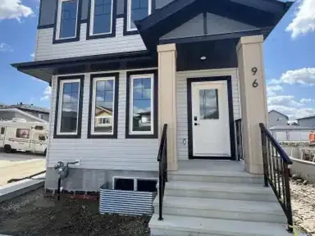 For Rent 3 Bedroom Apartment Spruce Grove AB DS105023185