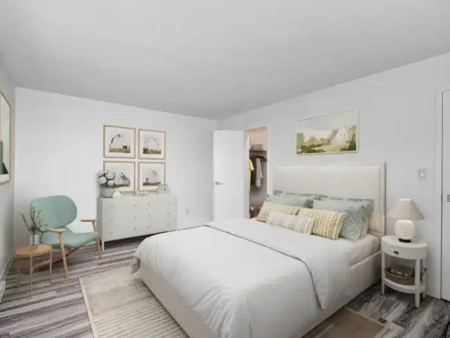 For Rent 3 Bedroom Apartment Waterloo ON DS105393993