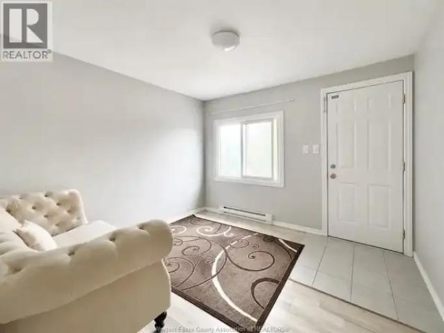 For Rent 3 Bedroom Apartment Windsor ON DS105643418