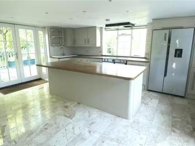 Charming 3 bedroom detached house for rent in Upper Hardres, C.
