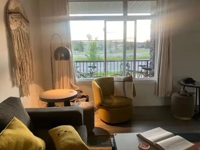 For Rent 3 Bedroom House Cochrane AB DLS105022816