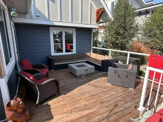 For Rent 3 Bedroom House Cochrane AB DS104910294