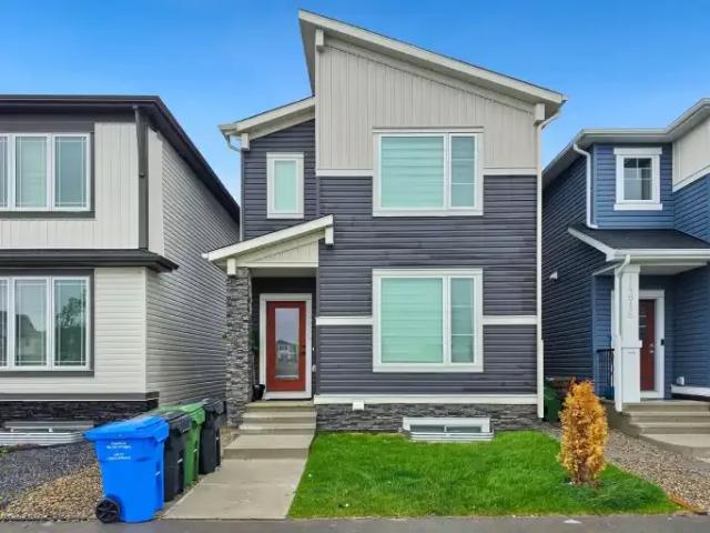 For Rent 3 Bedroom House Calgary AB DS102915164