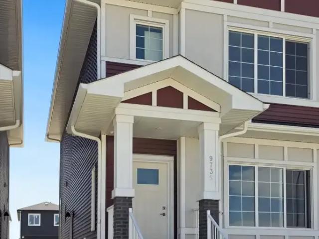 For Rent 3 Bedroom House Calgary AB DS103695188