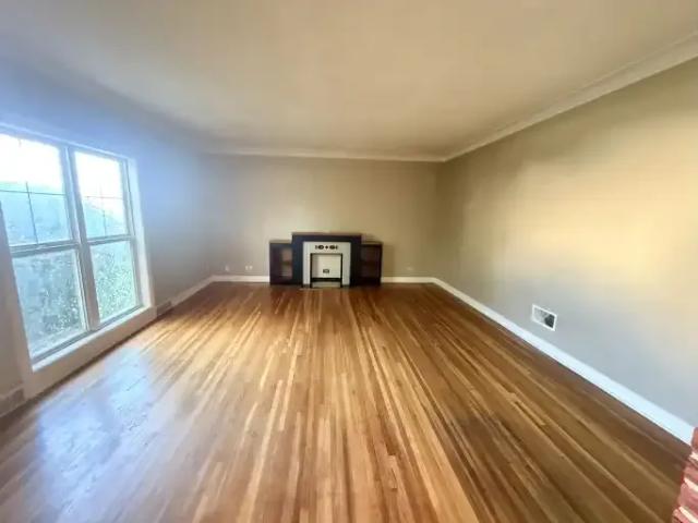 For Rent 3 Bedroom House Calgary AB DS104401582