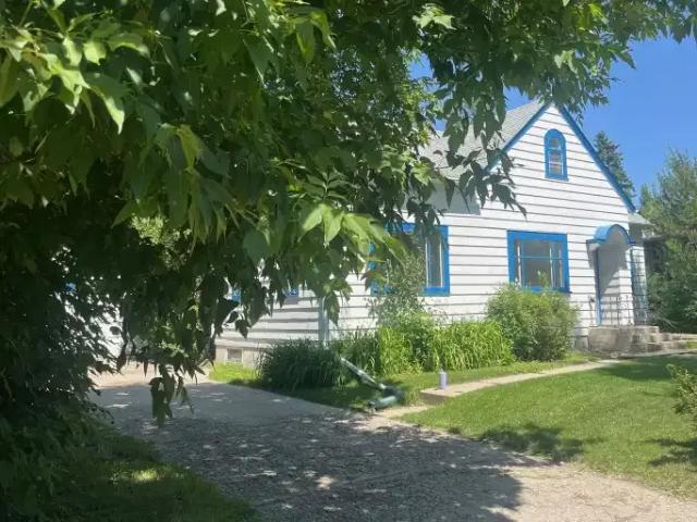 For Rent 3 Bedroom House Calgary AB DS104434132