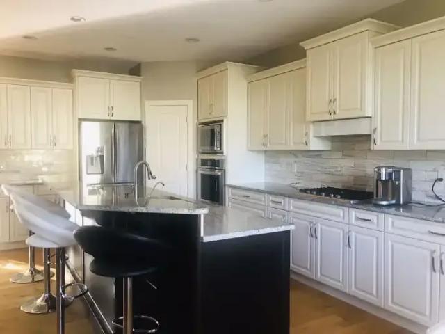 For Rent 3 Bedroom House Calgary AB DS104563526