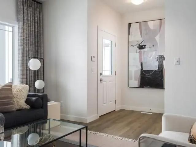 For Rent 3 Bedroom House Calgary AB DS104941191