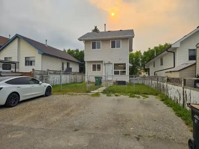 For Rent 3 Bedroom House Calgary AB DS104972574