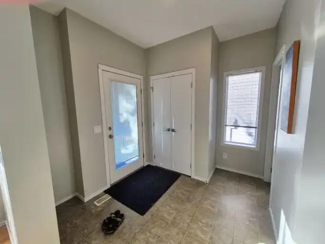 For Rent 3 Bedroom House Calgary AB DS104972804