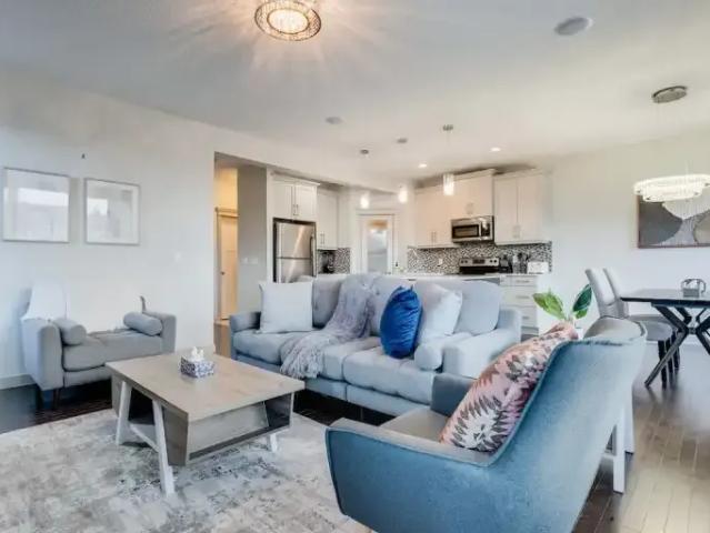 For Rent 3 Bedroom House Calgary AB DS104985402