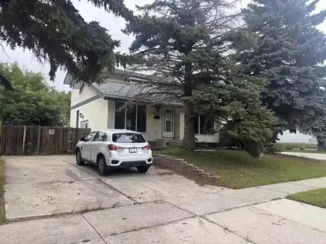 For Rent 3 Bedroom House Calgary AB DS104991434