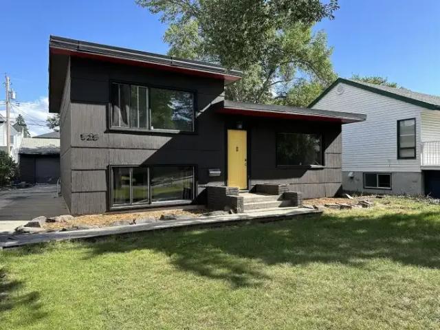 For Rent 3 Bedroom House Calgary AB DS105149908