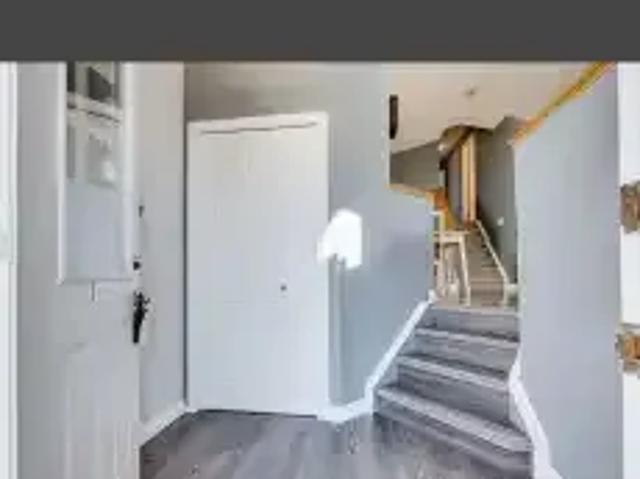 For Rent 3 Bedroom House Calgary AB DS105150967