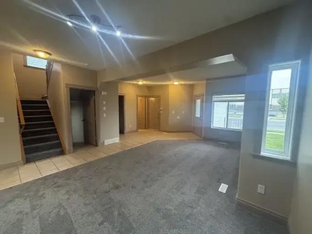 For Rent 3 Bedroom House Calgary AB DS105185930