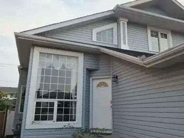For Rent 3 Bedroom House Calgary AB DS105110860