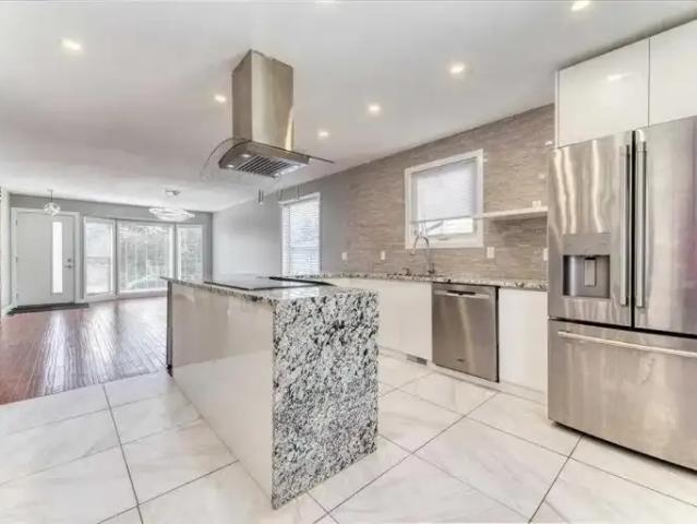 For Rent 3 Bedroom House Calgary AB DS105565508