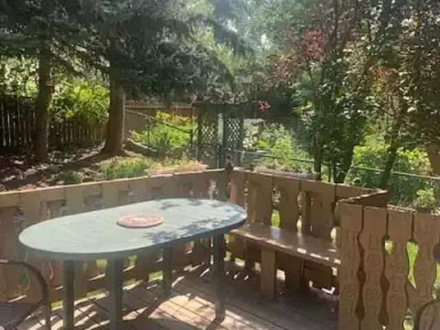 For Rent 3 Bedroom House Calgary AB DS105565517