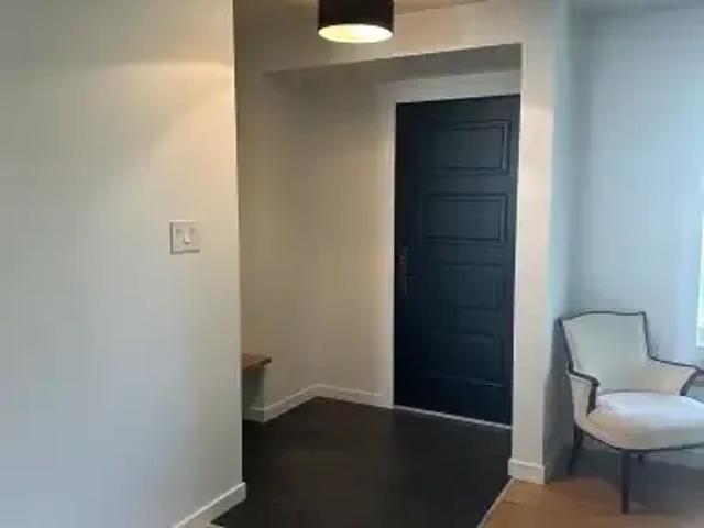 For Rent 3 Bedroom House Calgary AB DS105580921