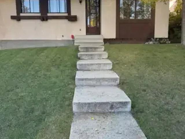 For Rent 3 Bedroom House Calgary AB DS105505923