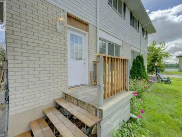 For Rent 3 Bedroom House Cambridge ON DS105654213