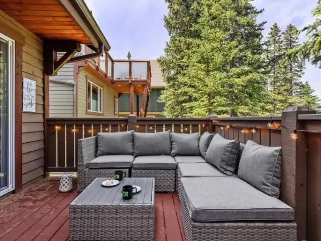 For Rent 3 Bedroom House Canmore AB DS105047510