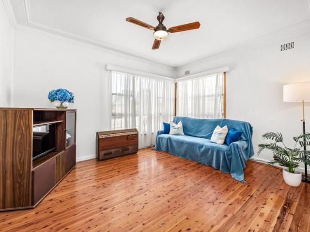 For Rent 3 Bedroom House Charlestown, NSW DS105626546