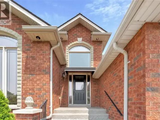 For Rent 3 Bedroom House Amherstburg ON DS104183113