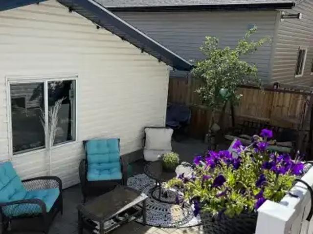 For Rent 3 Bedroom House Airdrie AB DLS105118877