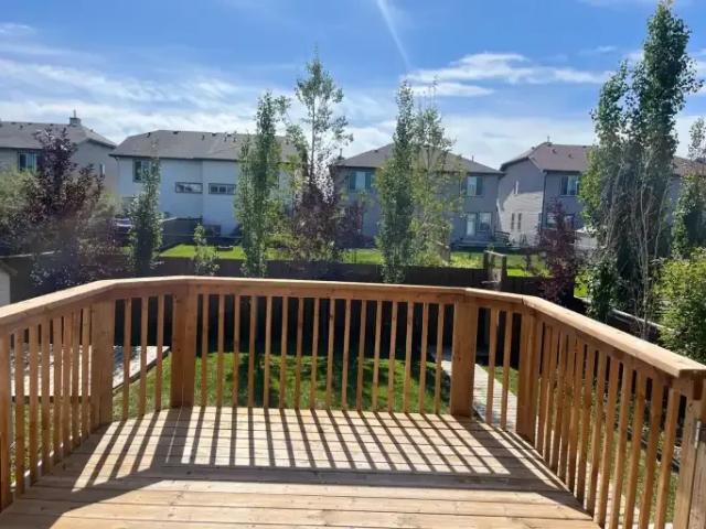For Rent 3 Bedroom House Airdrie AB DS105309193