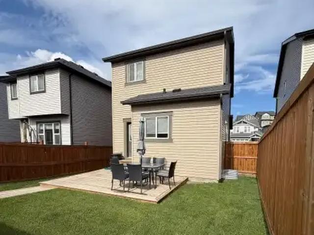 For Rent 3 Bedroom House Airdrie AB DS105486435