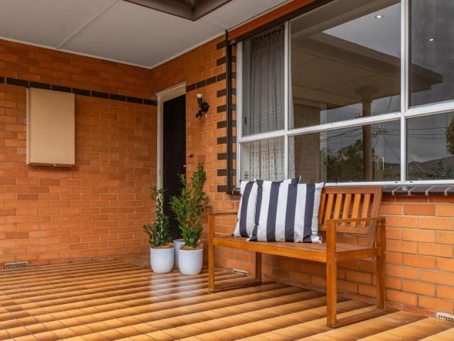 For Rent 3 Bedroom House Avondale Heights VIC DLS103122388