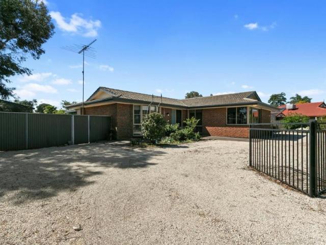 For Rent 3 Bedroom House Balaklava SA DS105932308