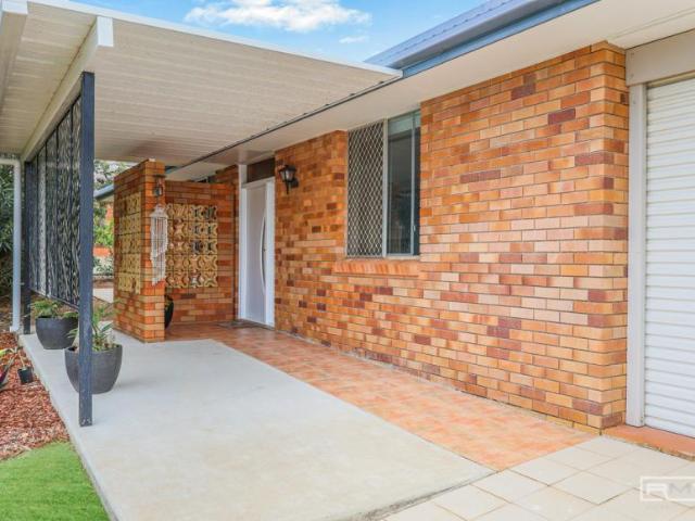 For Rent 3 Bedroom House Barlows Hill QLD DS105863086