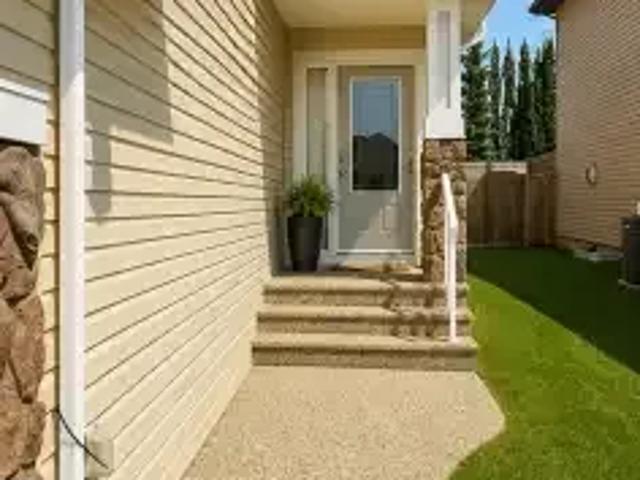 For Rent 3 Bedroom House Beaumont AB DLS105004693