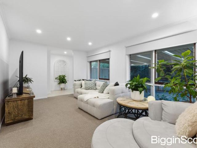 For Rent 3 Bedroom House Berwick VIC DS101583400
