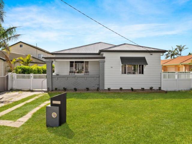 For Rent 3 Bedroom House Blue Bay NSW DS106168944