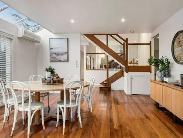 For Rent 3 Bedroom House Brighton VIC DS103307787