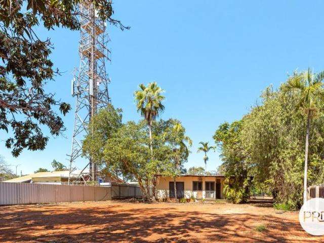 For Rent 3 Bedroom House BROOME WA DS105944698