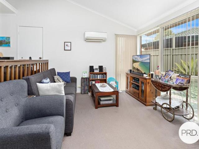 For Rent 3 Bedroom House BROWNSVILLE NSW DS105944136