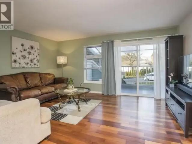 For Rent 3 Bedroom House Burnaby BC DS105345081