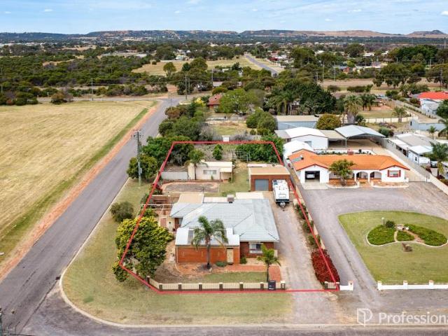 For Rent 3 Bedroom House Glenfield WA DS106122088