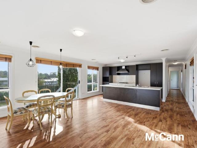 For Rent 3 Bedroom House Gunning NSW DS101583259