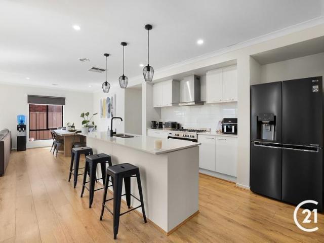 For Rent 3 Bedroom House Echuca, VIC DS105584518