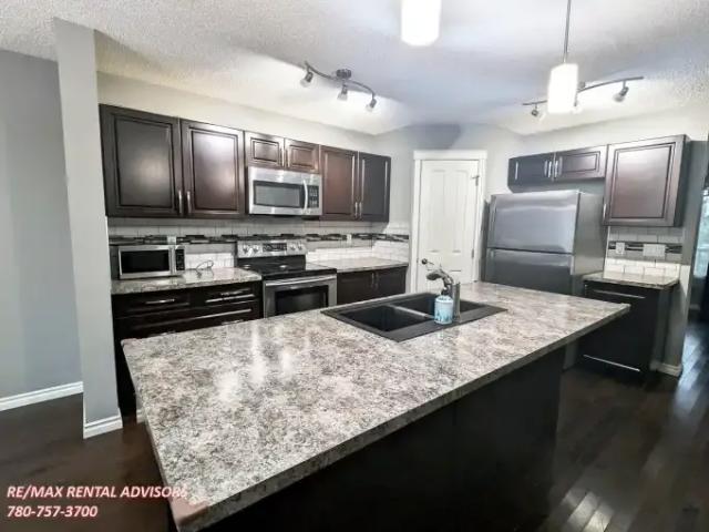 For Rent 3 Bedroom House Edmonton AB DLS105047990